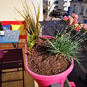 https://lovely-appart.inbrittany.com